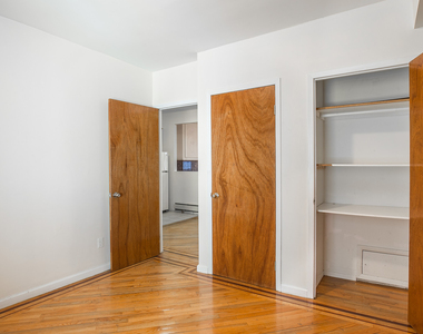 38 Greene Ave - Photo Thumbnail 9