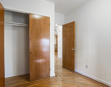 38 Greene Ave - Photo Thumbnail 2