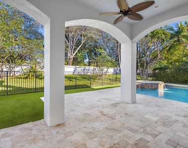 17606 Circle Pond Court - Photo Thumbnail 20