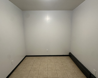371 Kosciuszko St - Photo Thumbnail 3