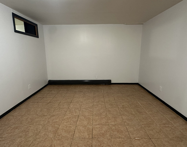 371 Kosciuszko St - Photo Thumbnail 2