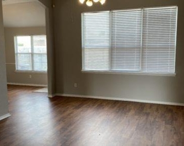 16413 Otter Drive - Photo Thumbnail 1
