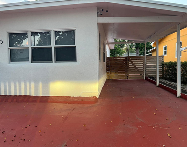 45 Ne 50th Street - Photo Thumbnail 29