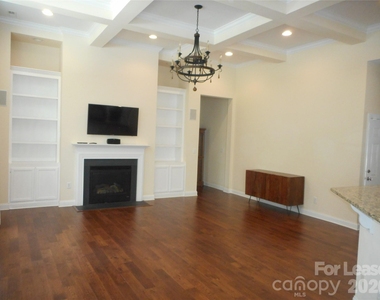 9628 Daufuskie Drive - Photo Thumbnail 14