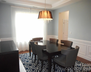 9628 Daufuskie Drive - Photo Thumbnail 24