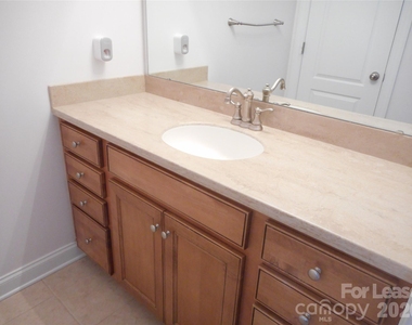 9628 Daufuskie Drive - Photo Thumbnail 30