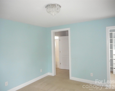 9628 Daufuskie Drive - Photo Thumbnail 26