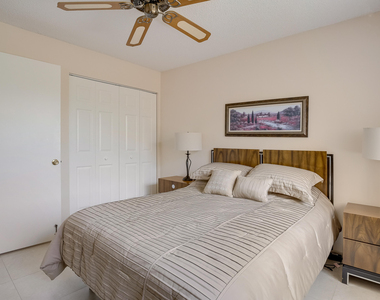 6698 10th Avenue N - Photo Thumbnail 12