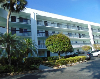 6698 10th Avenue N - Photo Thumbnail 16