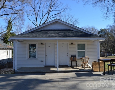 515 S Elm Street - Photo Thumbnail 1