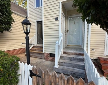 327 Eastwood Drive - Photo Thumbnail 1