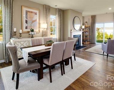 1330 37th Avenue Lane Ne - Photo Thumbnail 5