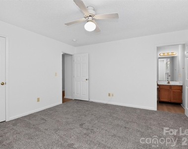 3411 Pondridge Court - Photo Thumbnail 25