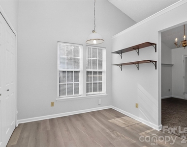 3411 Pondridge Court - Photo Thumbnail 11