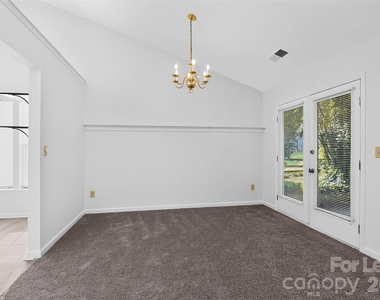3411 Pondridge Court - Photo Thumbnail 8