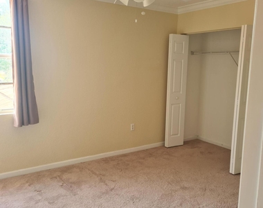 1445 E Bexley Park Drive - Photo Thumbnail 17