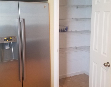 1445 E Bexley Park Drive - Photo Thumbnail 9