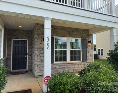 6308 Durango Way - Photo Thumbnail 32