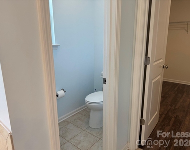 6308 Durango Way - Photo Thumbnail 25