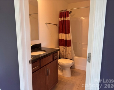 6308 Durango Way - Photo Thumbnail 27