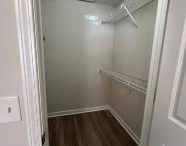 122 Springwood Lane - Photo Thumbnail 11