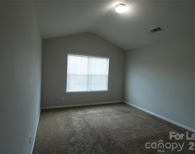 9348 Hamel Street - Photo Thumbnail 18