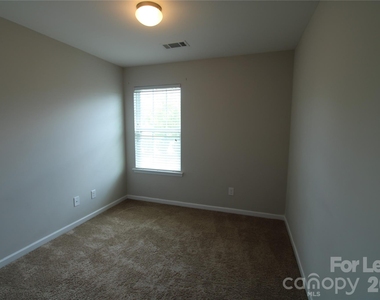9348 Hamel Street - Photo Thumbnail 29