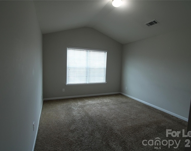 9348 Hamel Street - Photo Thumbnail 35