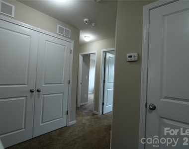 9348 Hamel Street - Photo Thumbnail 15