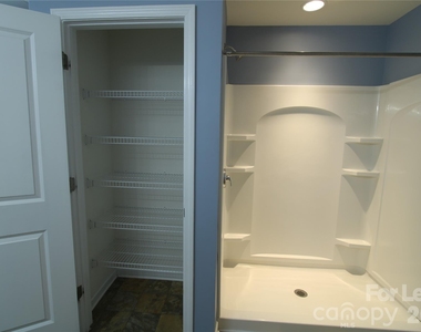 9348 Hamel Street - Photo Thumbnail 21