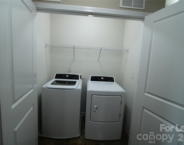9348 Hamel Street - Photo Thumbnail 25