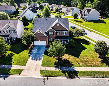 2258 Isaac Street - Photo Thumbnail 18