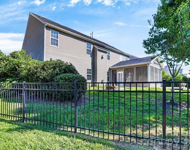 2258 Isaac Street - Photo Thumbnail 5