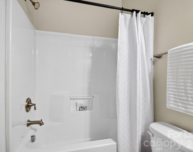 2258 Isaac Street - Photo Thumbnail 41