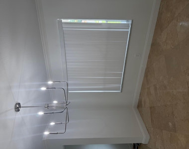 9209 Southampton Place - Photo Thumbnail 11