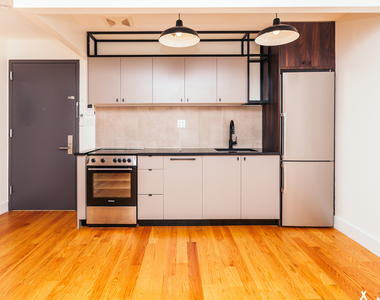 620 Parkside Ave - Photo Thumbnail 3