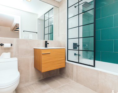 620 Parkside Ave - Photo Thumbnail 12