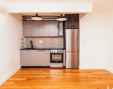 620 Parkside Ave - Photo Thumbnail 2