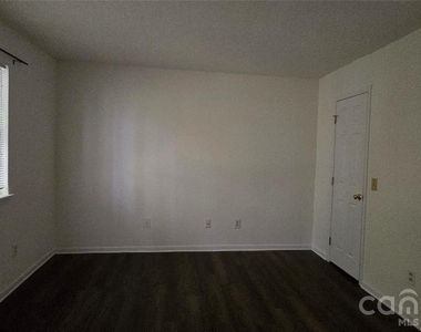 3109 Heathstead Place - Photo Thumbnail 8