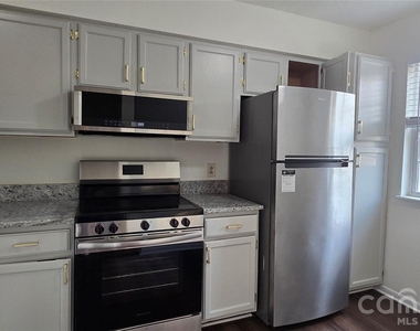 3109 Heathstead Place - Photo Thumbnail 1