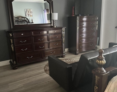 12737 Westhampton Circle - Photo Thumbnail 7