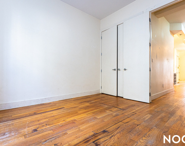 243 Irving Ave - Photo Thumbnail 15