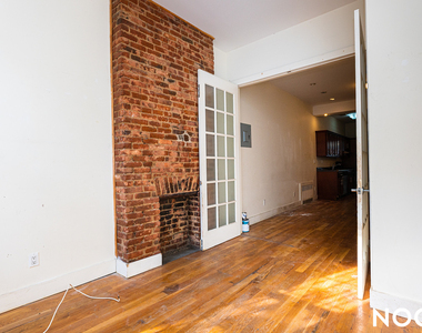 243 Irving Ave - Photo Thumbnail 11