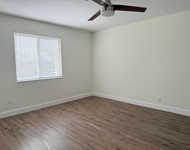 1340 Nw 18th Avenue - Photo Thumbnail 14