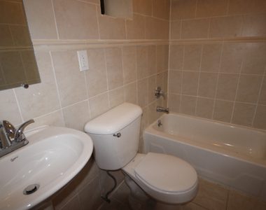 407 Chauncey St - Photo Thumbnail 6