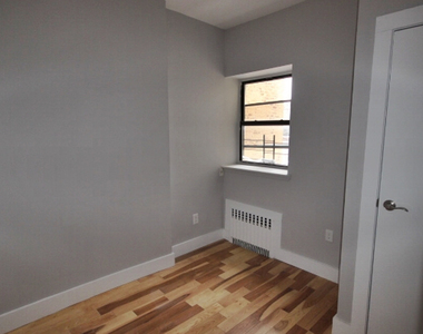 407 Chauncey St - Photo Thumbnail 4