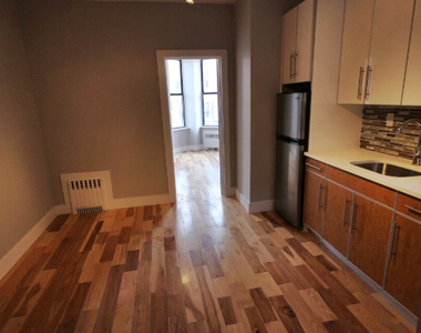 407 Chauncey St - Photo Thumbnail 9