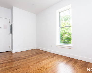 791 Sterling Pl - Photo Thumbnail 2