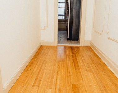 380 St Johns Pl - Photo Thumbnail 1