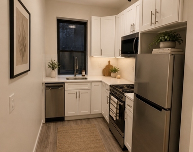 2647 Broadway - Photo Thumbnail 1